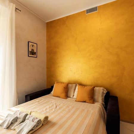 Lo Scrigno D'Oro Nel Centro Di Torino Apartment Exterior photo