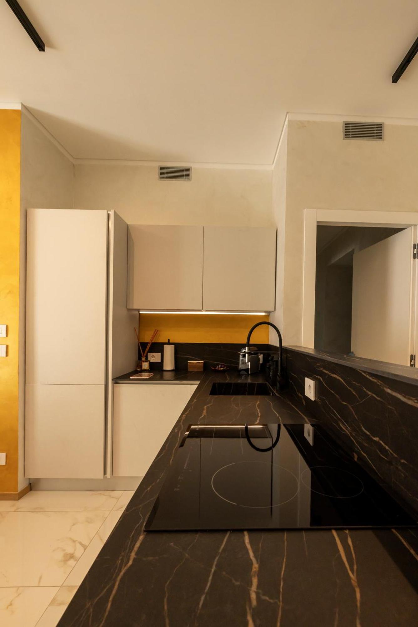 Lo Scrigno D'Oro Nel Centro Di Torino Apartment Exterior photo